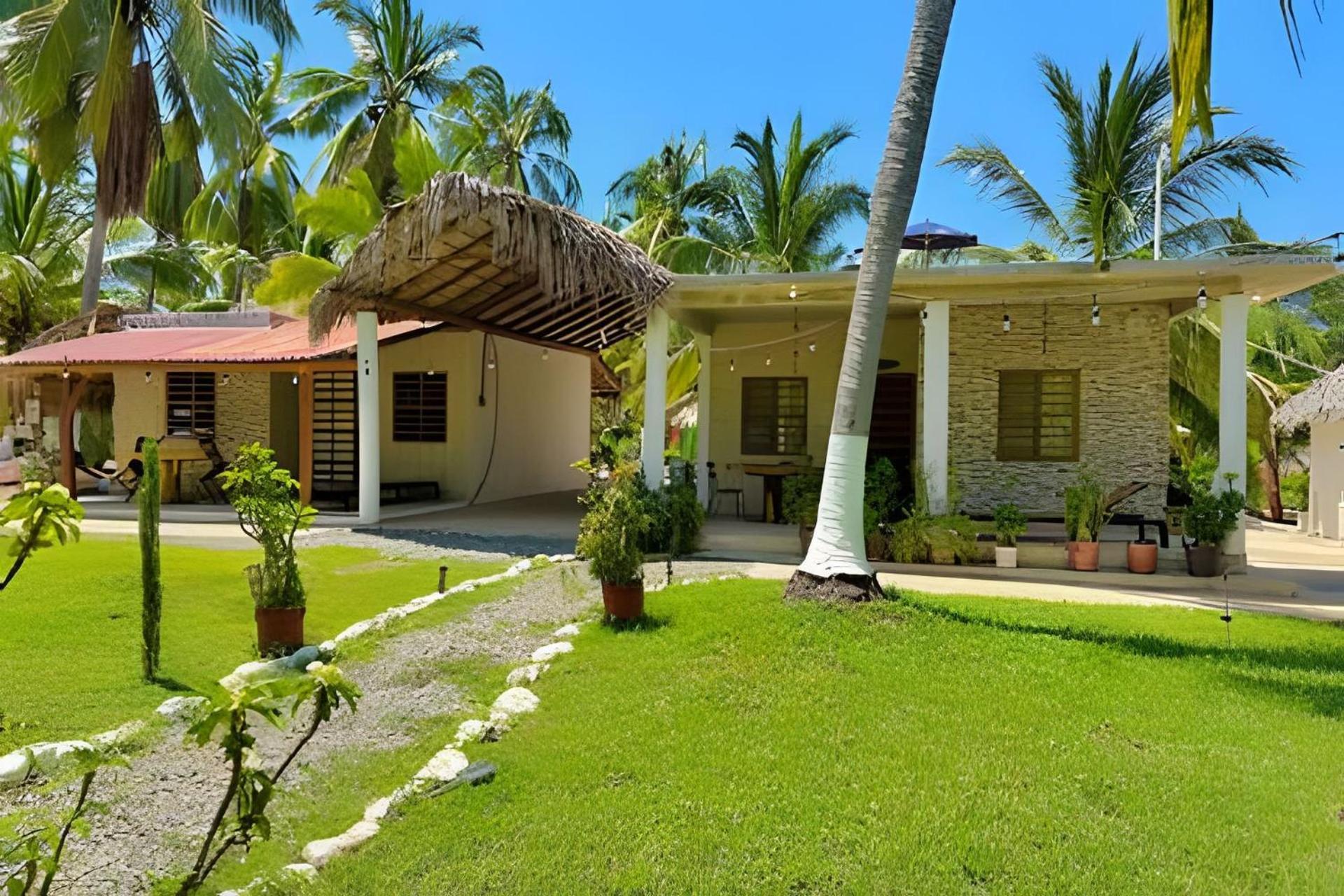 זיהואטנחו Casa Las Palmas Playa La Saladita מראה חיצוני תמונה