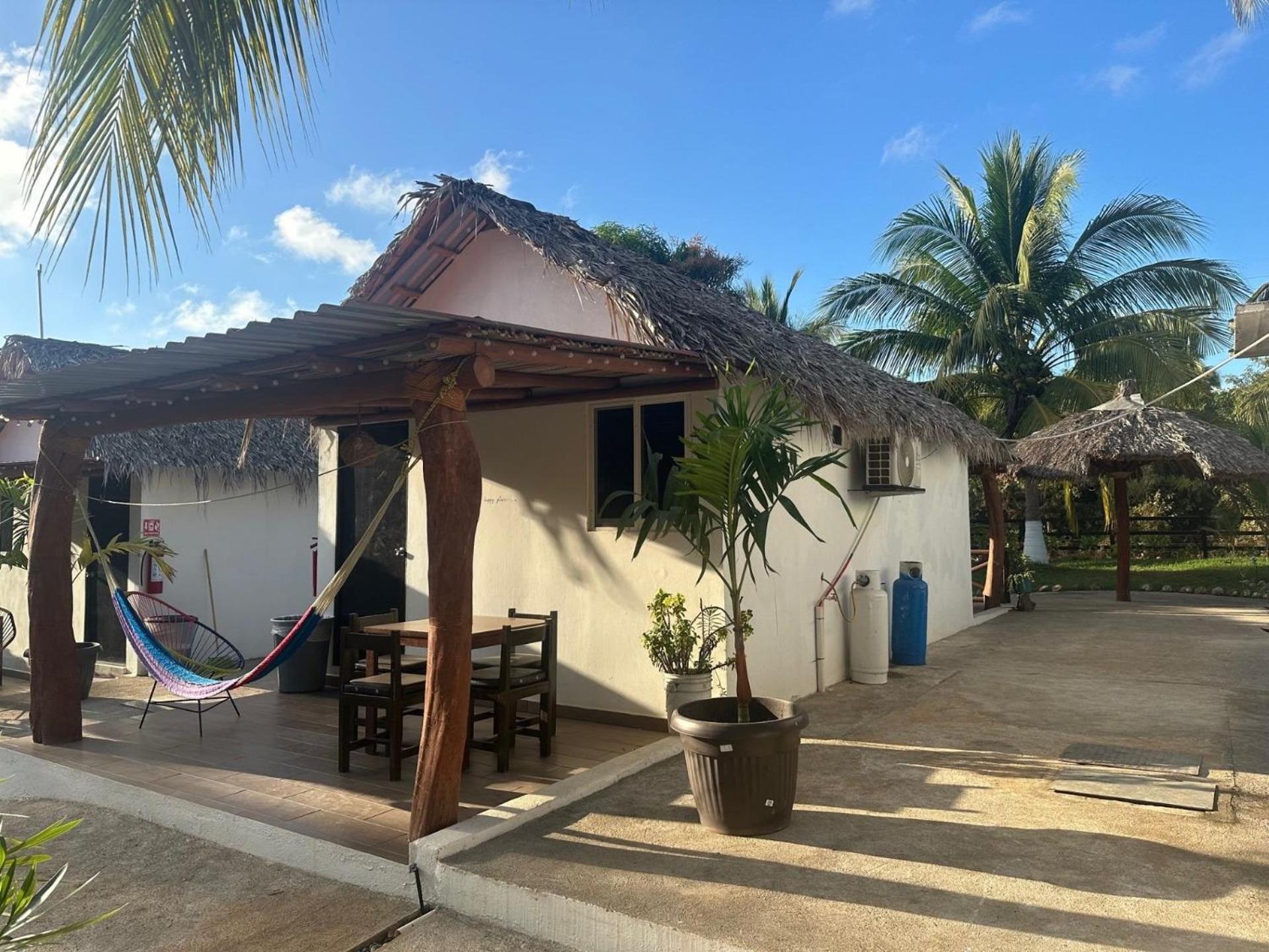 זיהואטנחו Casa Las Palmas Playa La Saladita מראה חיצוני תמונה